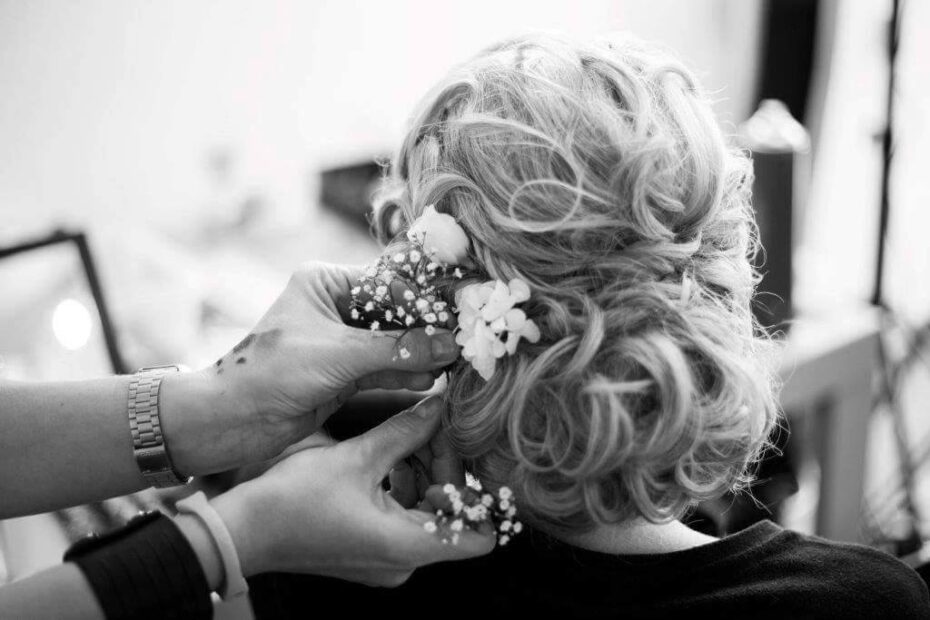Hochzeitsfrisur Styling